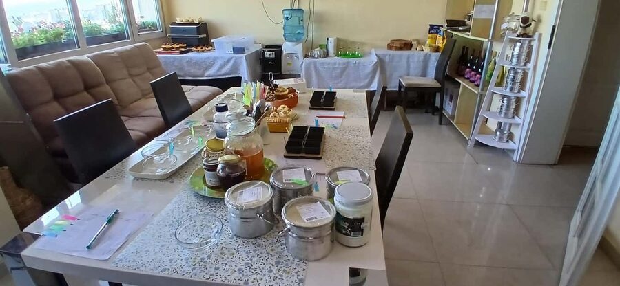 Sofia: Taste Bulgarian Yogurt Kiselo Mlyako in a Family Home - Meeting the family near James Bourchier Metro Station