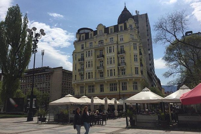 Sofia Walking Private City Tour - The fourth-century rotunda and the Roman ruins near TSUM