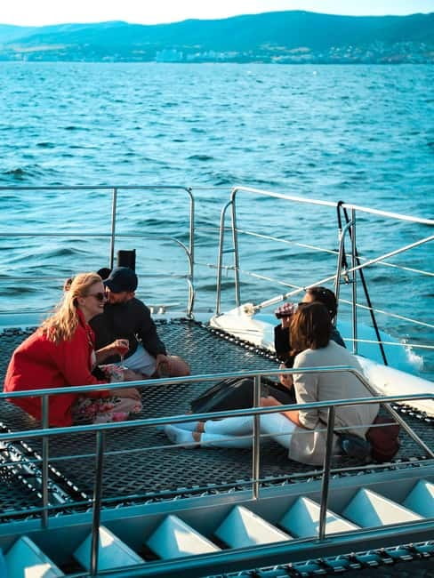 Sunny Beach, Bulgaria: Half-Day Black Sea Catamaran Cruise - The return journey and the dolphin search
