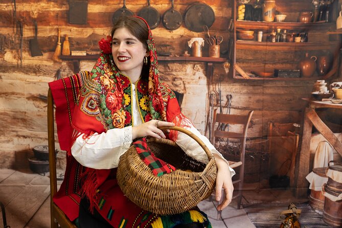 Take a photo with traditional Bulgarian costumes - A Fast Photo Session With Nearly 20 Poses