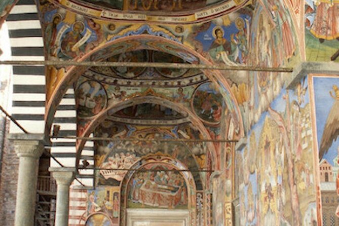 UNESCO World Heritage Site Tour in Bulgaria - Food, hotels, and extra costs