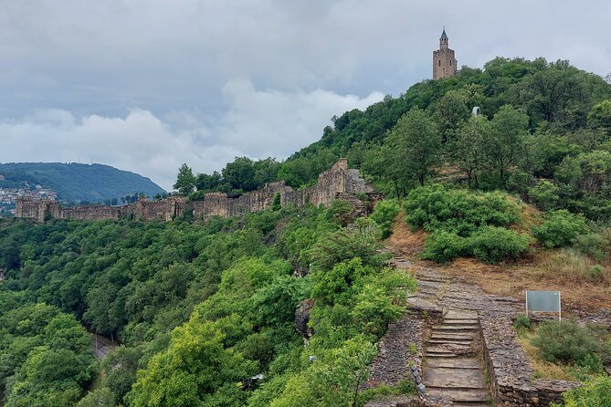 Veliko Tarnovo and Arbanasi day tour from Sofia with pickup - Arbanasi’s old houses and painted church