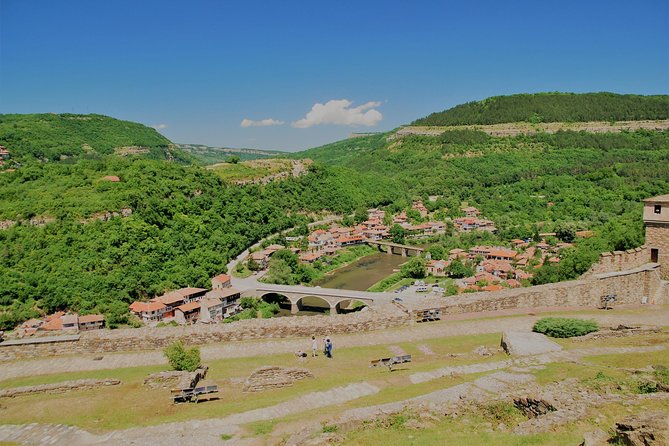 Veliko Tarnovo and Arbanassi Small-Group Day Trip from Sofia - Why Veliko Tarnovo is worth the long ride from Sofia