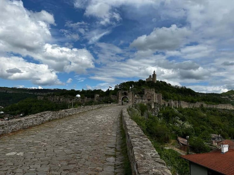 Veliko Turnovo-Bulgarian old capital and Arbanasi - Is $129 a fair price?