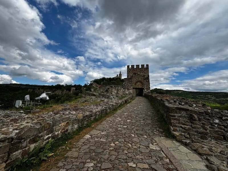 Veliko Turnovo-Bulgarian old capital and Arbanasi - Who should book this experience?