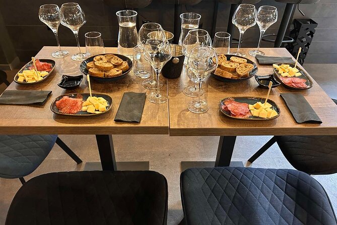 Wine and Tapas Boutique Bulgarian Wine Tasting - Is $33.73 a good price in Sofia?